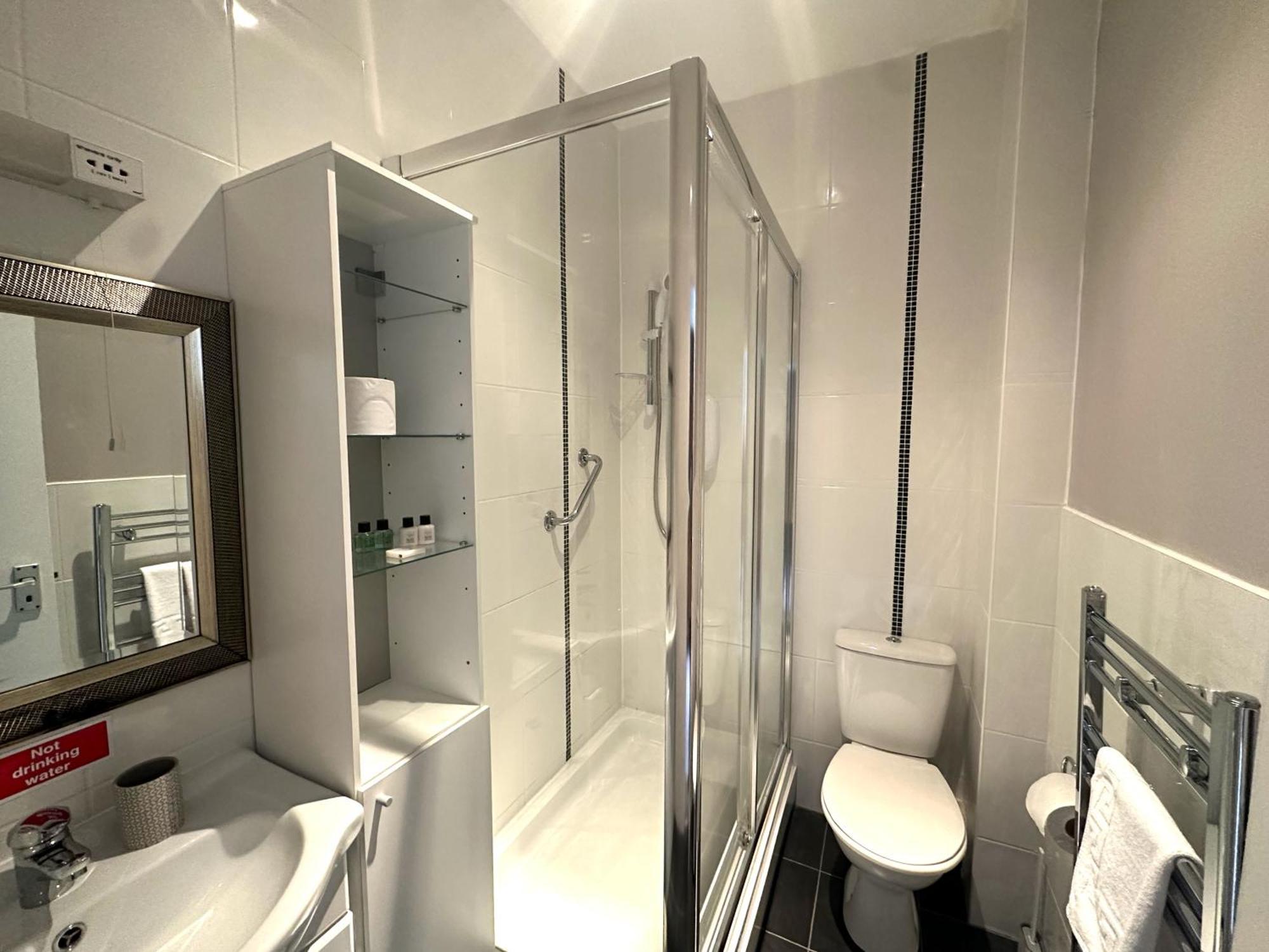Отель Navidale House - Bed, Breakfast & Bar Хелмсдейл Экстерьер фото